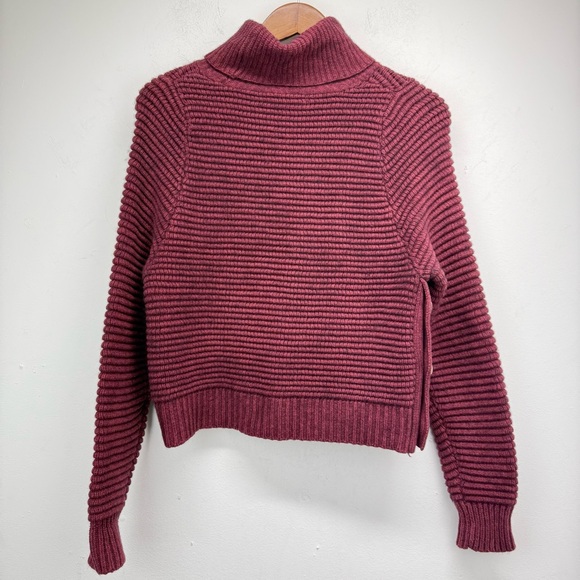 Madewell size XS Women’s Maroon Cotton/Wool Side Button Turtleneck Sweater - Picture 6 of 8